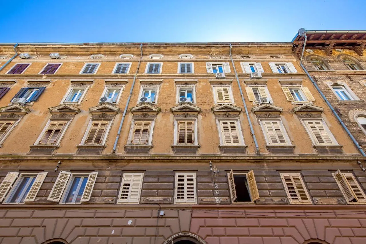 Brajda - 4 Bedroom Apartment Rijeka